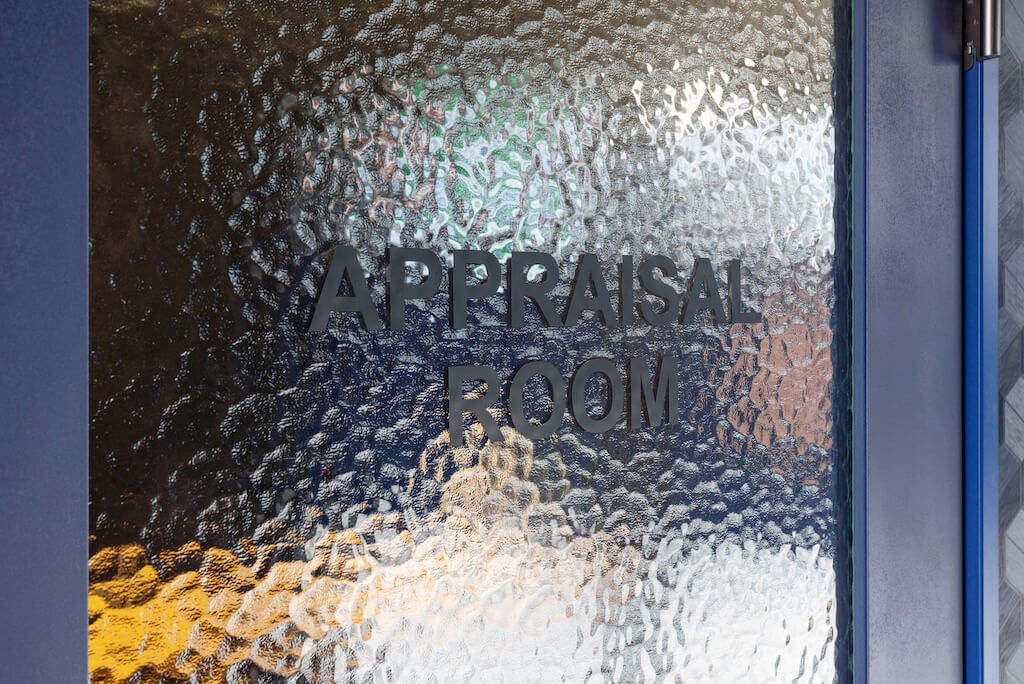 ブランディア 池袋西口駅前店